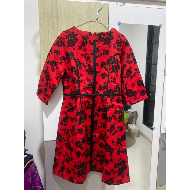 Preloved Dress Wanita Merah imlek Eprise L