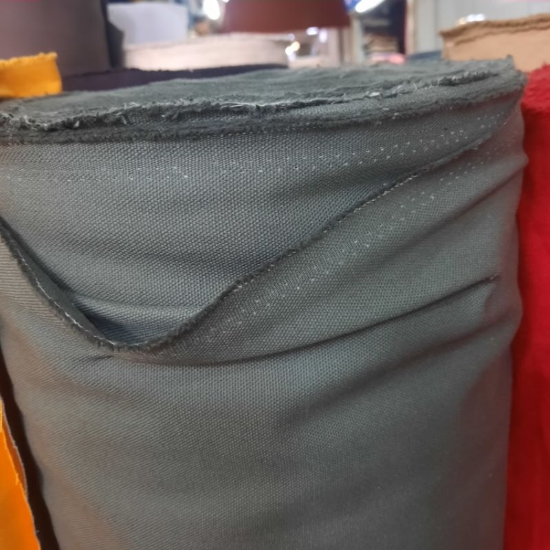 kanvas polos import tebal abu rokok ( 50 cm x 150 cm )