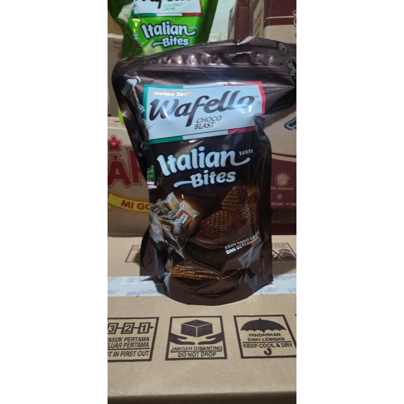 

wafello italian bites kemasan pouch 228 gram (isi 24 bungkus)