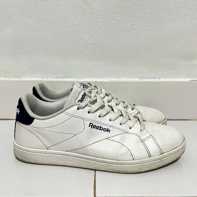 Sepatu Sneakers Casual REEBOK Putih Original