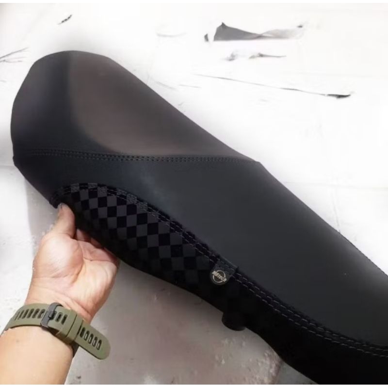 Sarung Kulit Jok Motor Vario Mio Beat Motif Catur Original