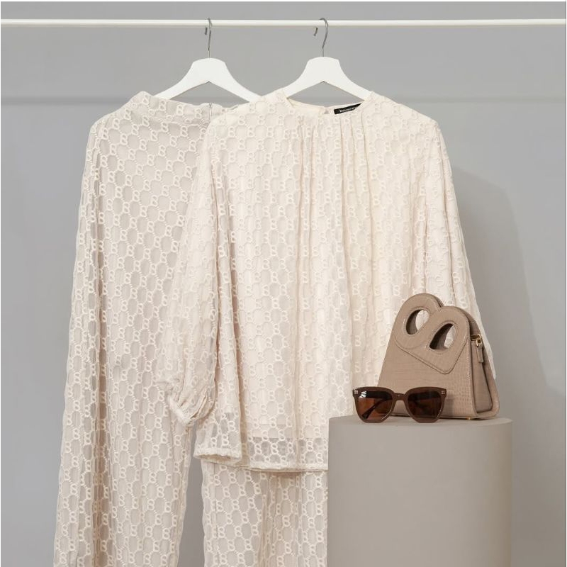 BUTTONSCARVES MONOGRAM EMBROIDERY BLOUSE, PANTS DAN CULLOTE