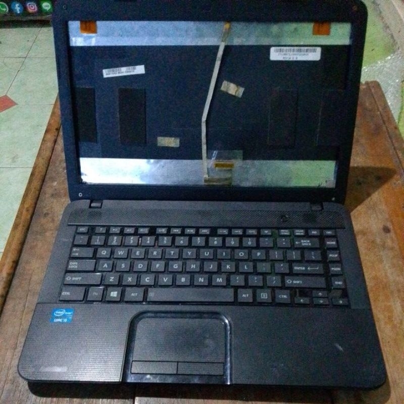 casing, kesing Toshiba c800, C840, M840, L840 Normal Layak Pakai