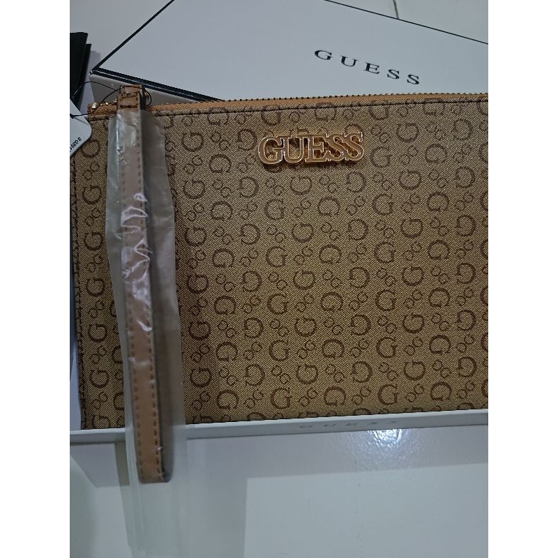Dompet wanita Guess