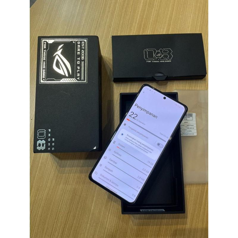 ASUS ROG PHONE 8 12/256GB SECOND