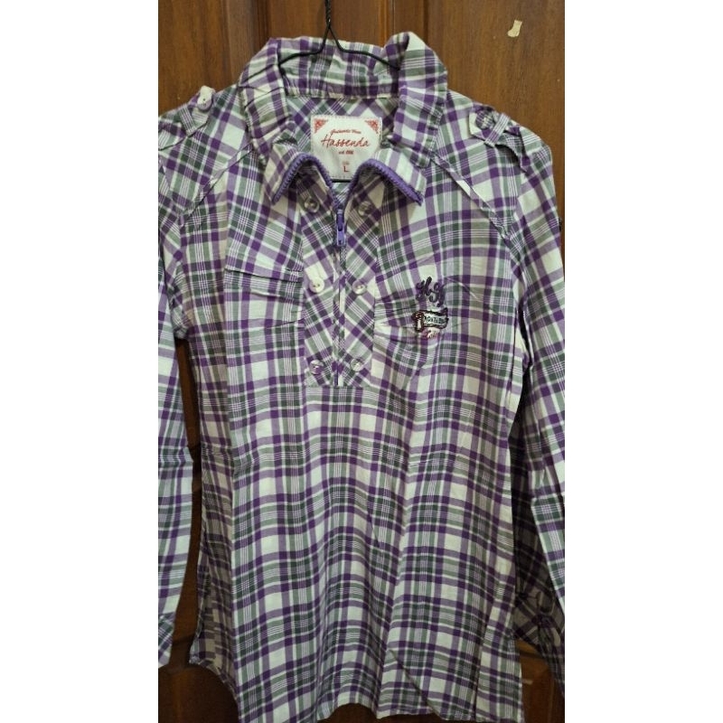 Preloved - Hassenda Kemeja Wanita