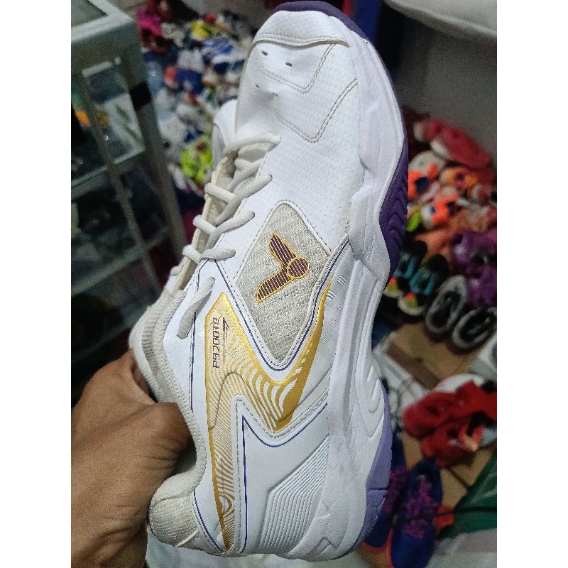 Sepatu Victor Badminton second