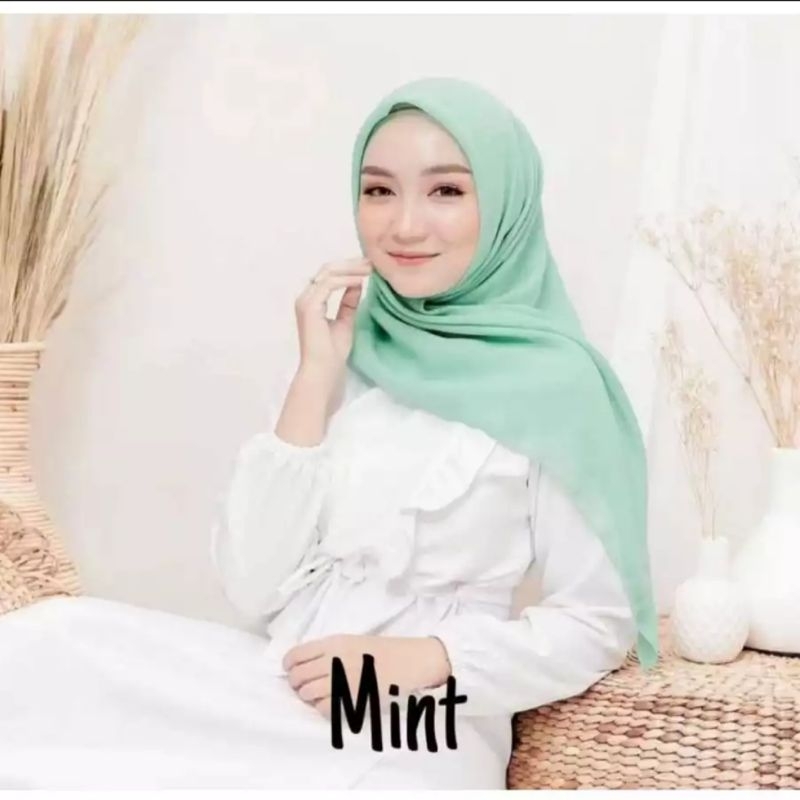 PARIS PREMIUM WARNA MINT HIJAB SEGI EMPAT VOAL ANTI LETOY