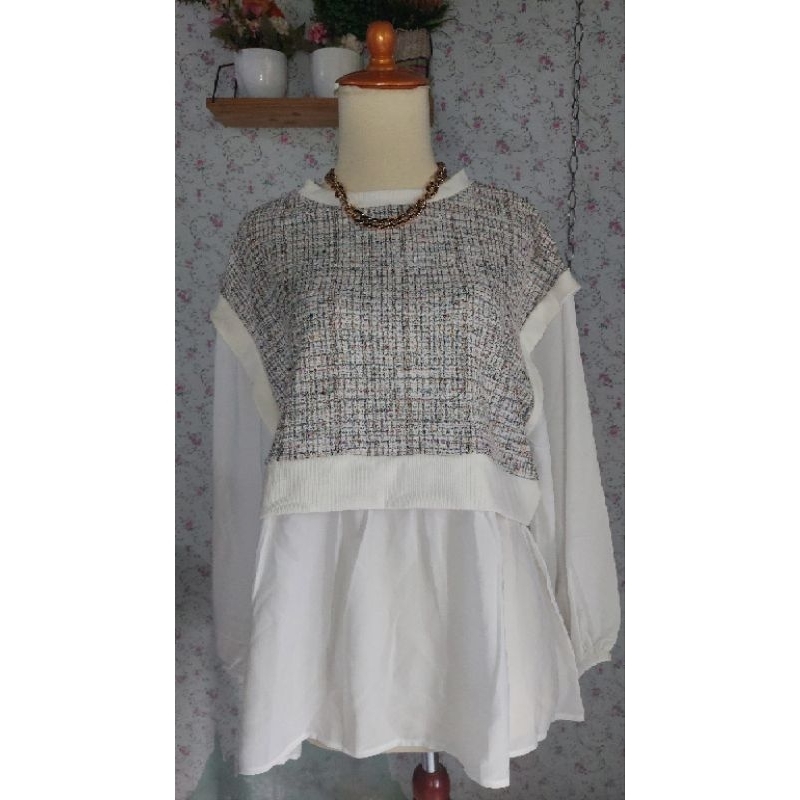 Blouse white tweed HK works london