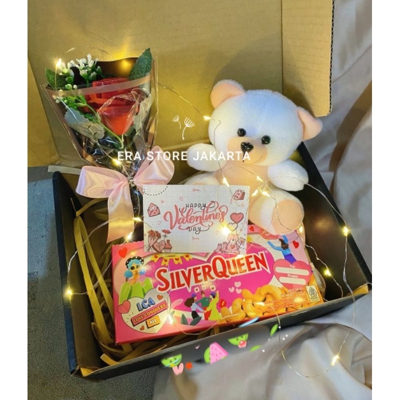 

hampers coklat Silverqueen beruang // buket Silverqueen beruang