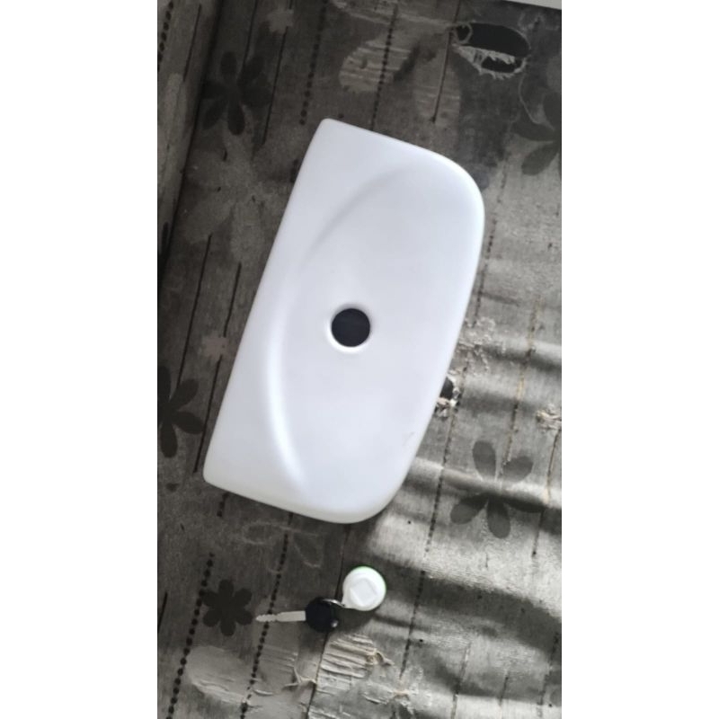 Tutup tangki kloset duduk dari bahan fiberglas cocok untuk Tidy 03.