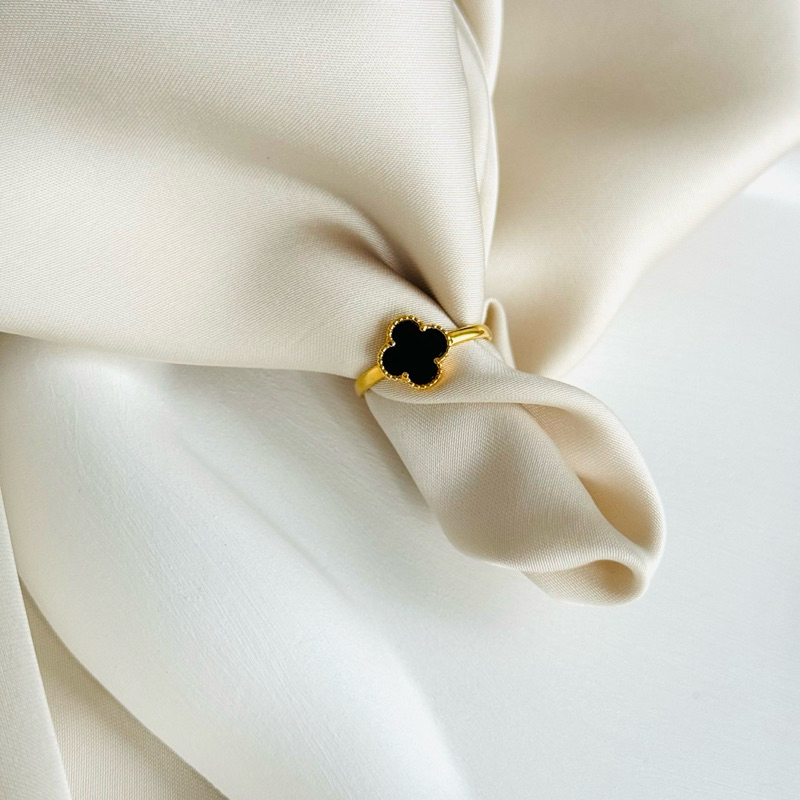 Cincin Clover Hitam Uk12.5 Emas Asli Kadar 700 16K