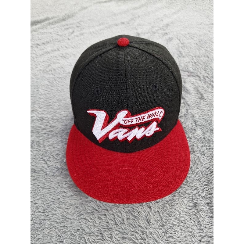 Topi snapback vans x new era second