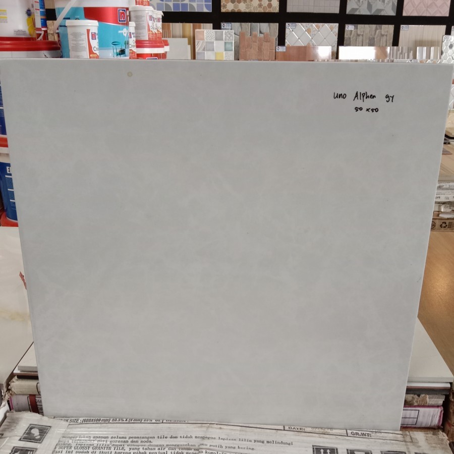 keramik lantai Uno Alphen GREy 50x50