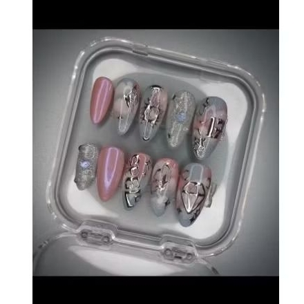 press on nails custom seventeen