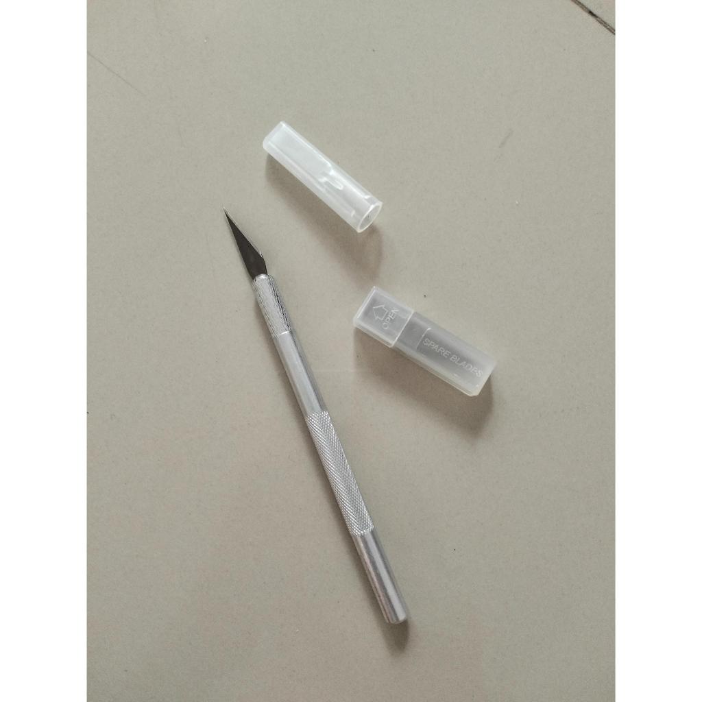 

Pen cutter dan isi cutter