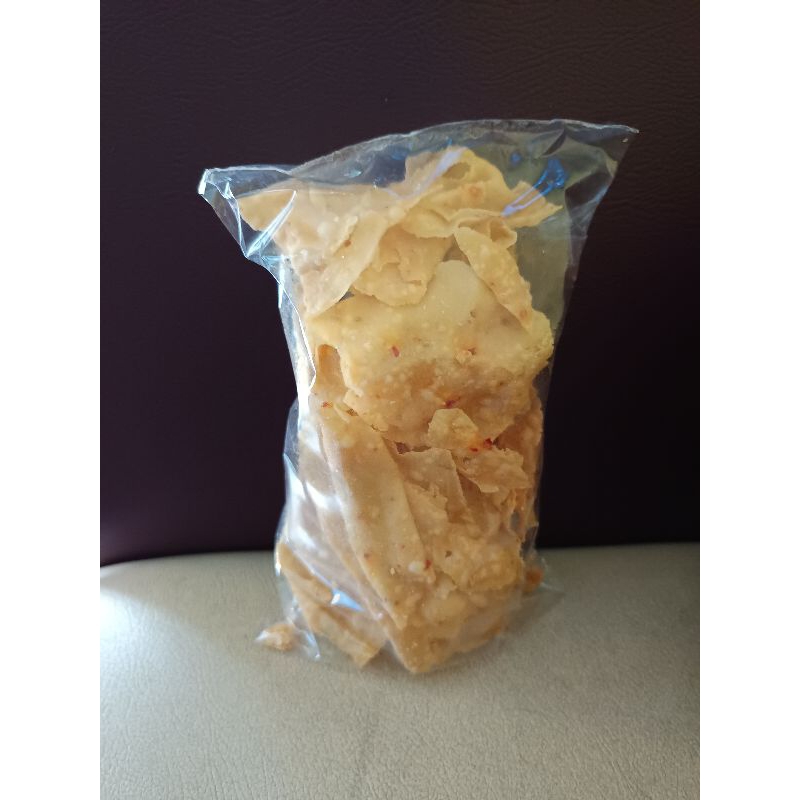 

Kripik bawang pedas gurih