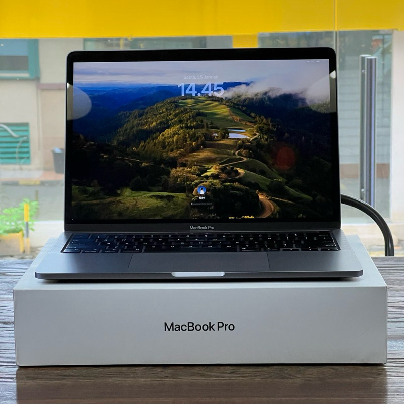 Macbook Pro M1 13" 256GB Grey IBox