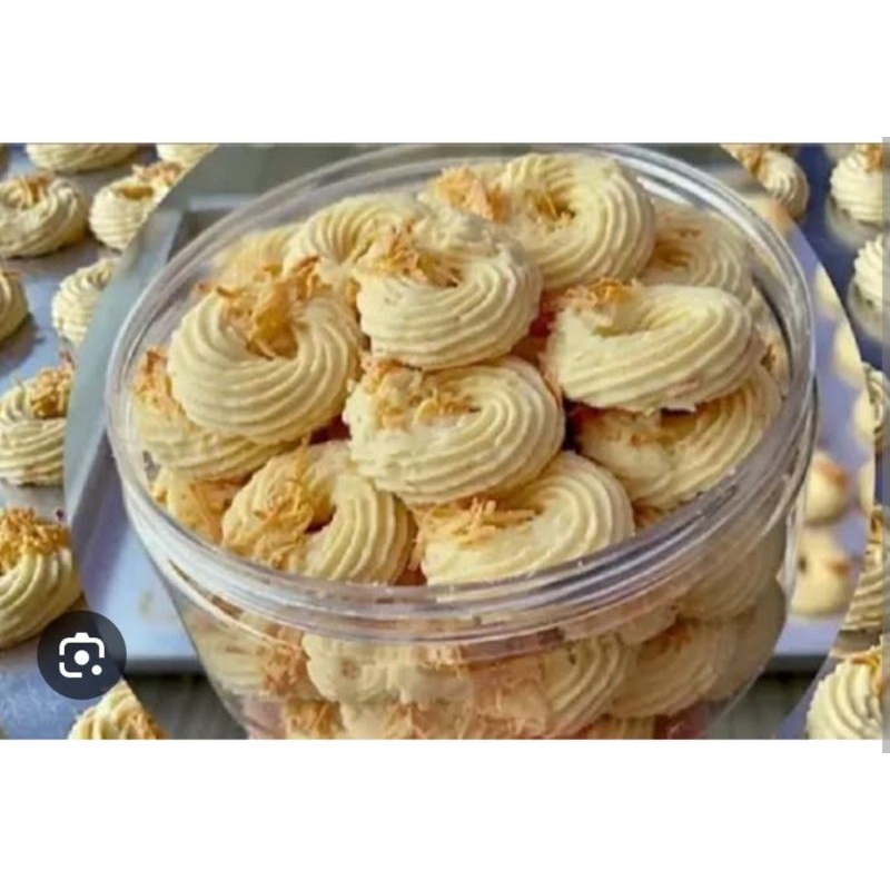 

kue sagu keju