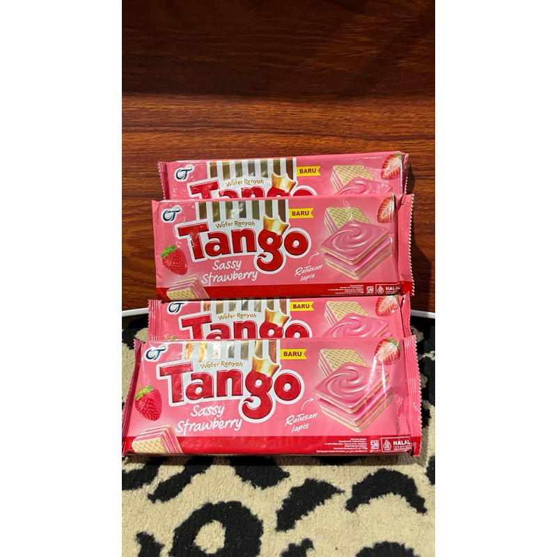 

tango wafer pack jumbo 110gr rasa strauberry