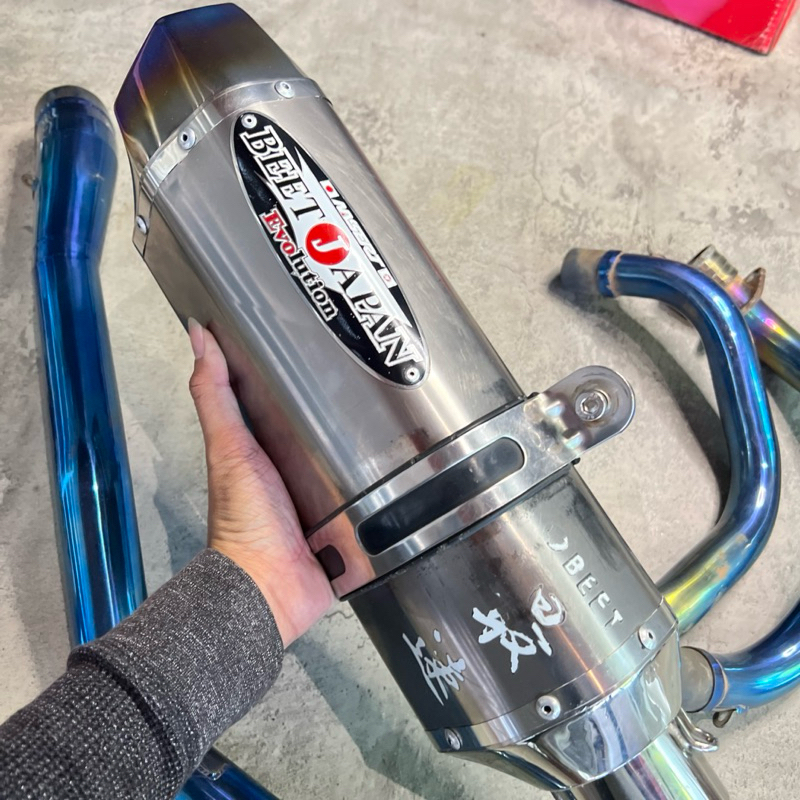 Nassert beet japan dan header kendmoto titanium cbr250rr