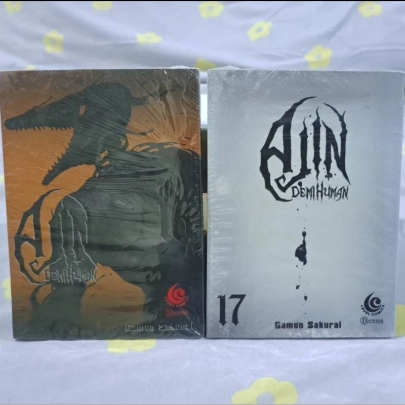 Komik Ajin Demi Human Vol 16 & 17 SET