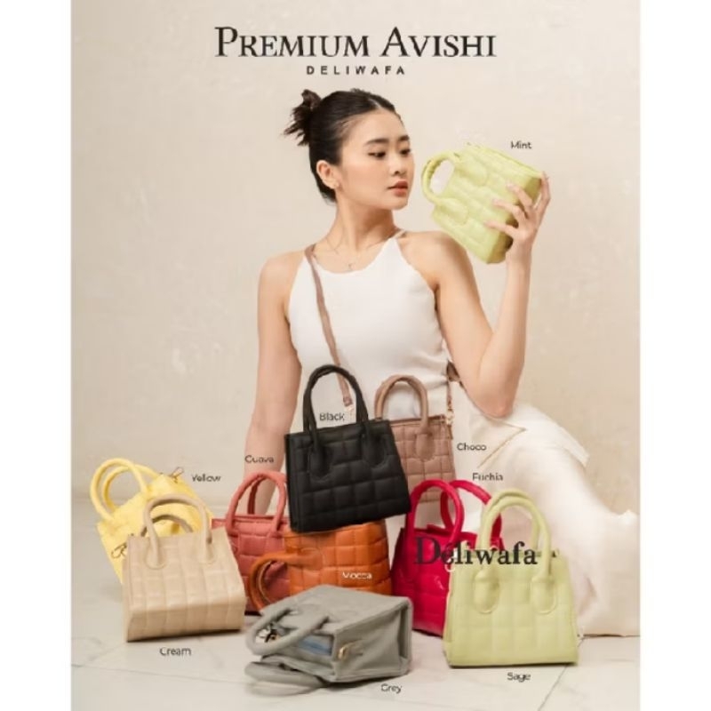 TAS AVISHI DELIWAFA STORE