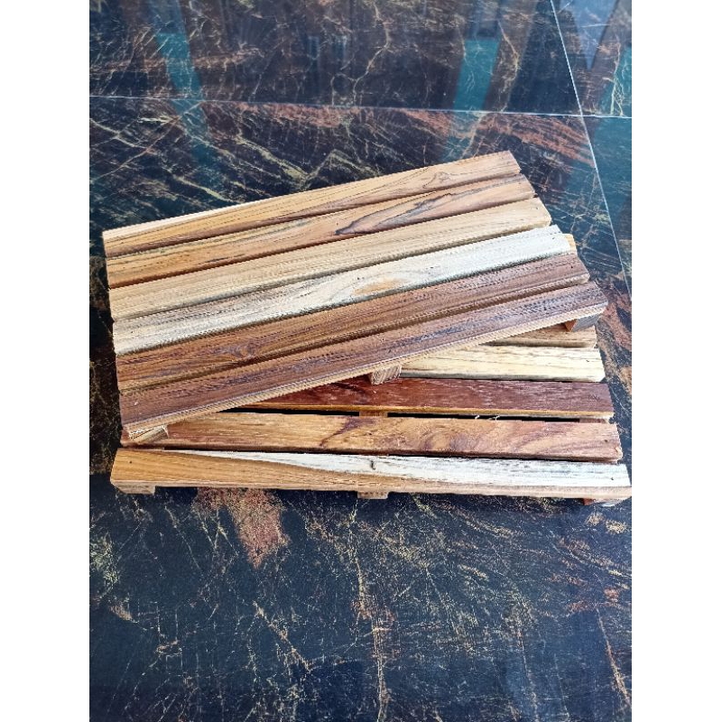 TATAKAN KAYU JATI BENTUK PERSEGI PANJANG