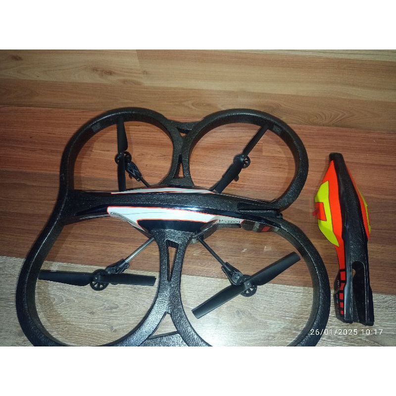 drone parrot AR DRONE 2.0 Baca deskripsi