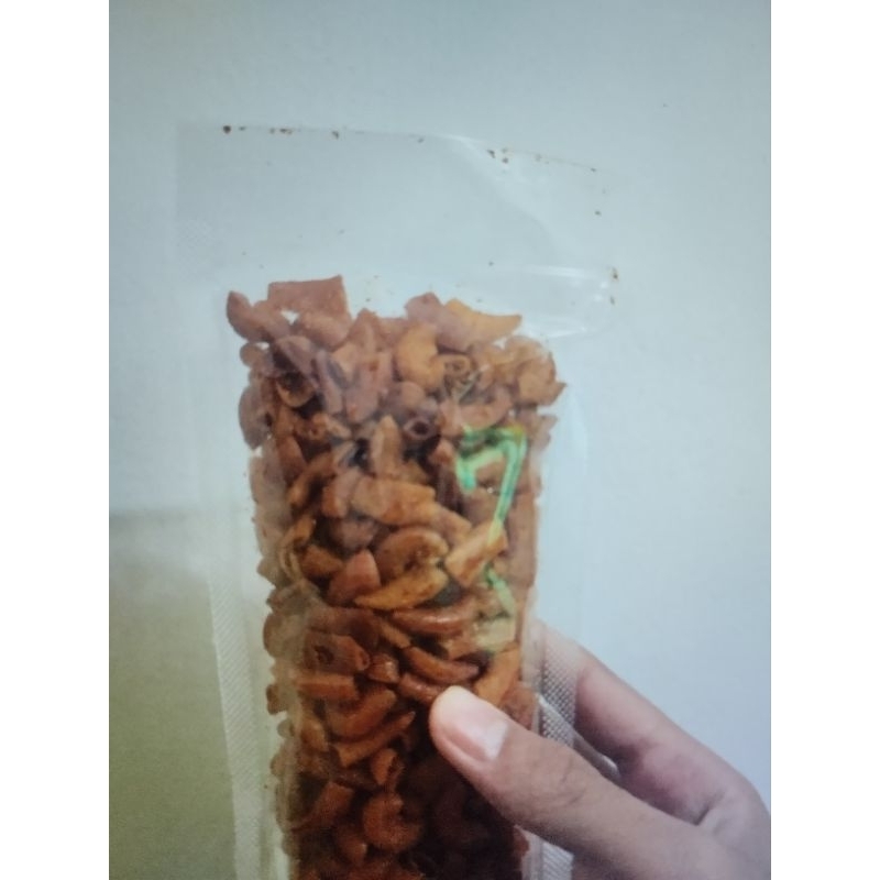 

Makaroni Bumbu Pedas, Gurih, Keju asin, beejack food