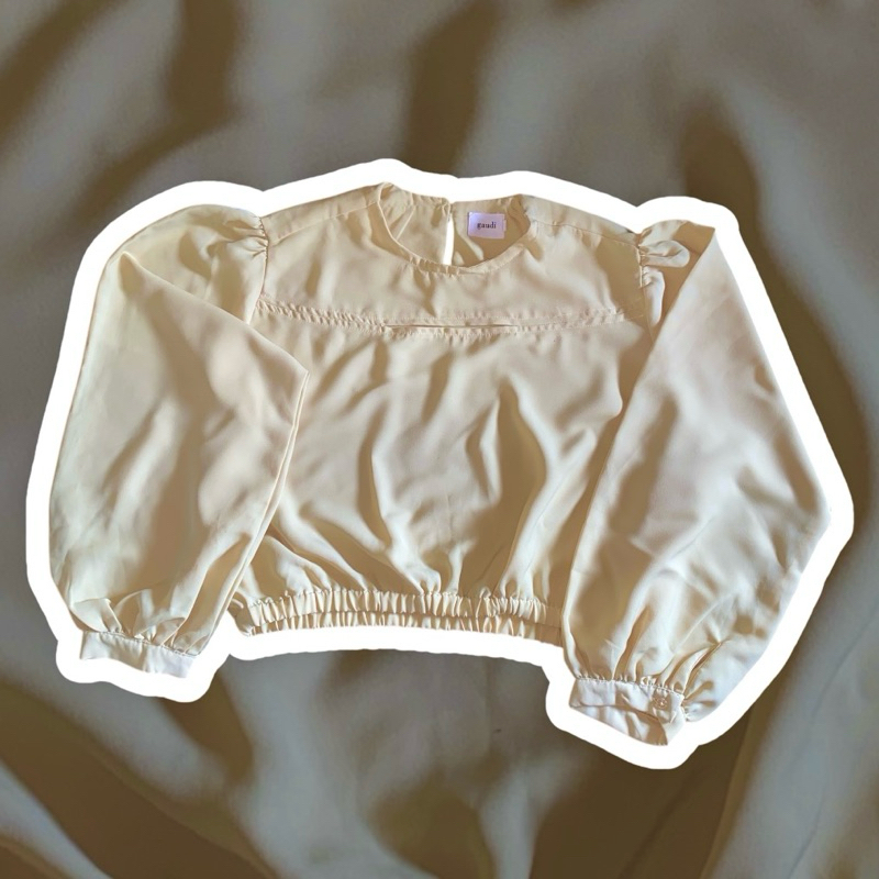 preloved Atasan crop top GAUDY