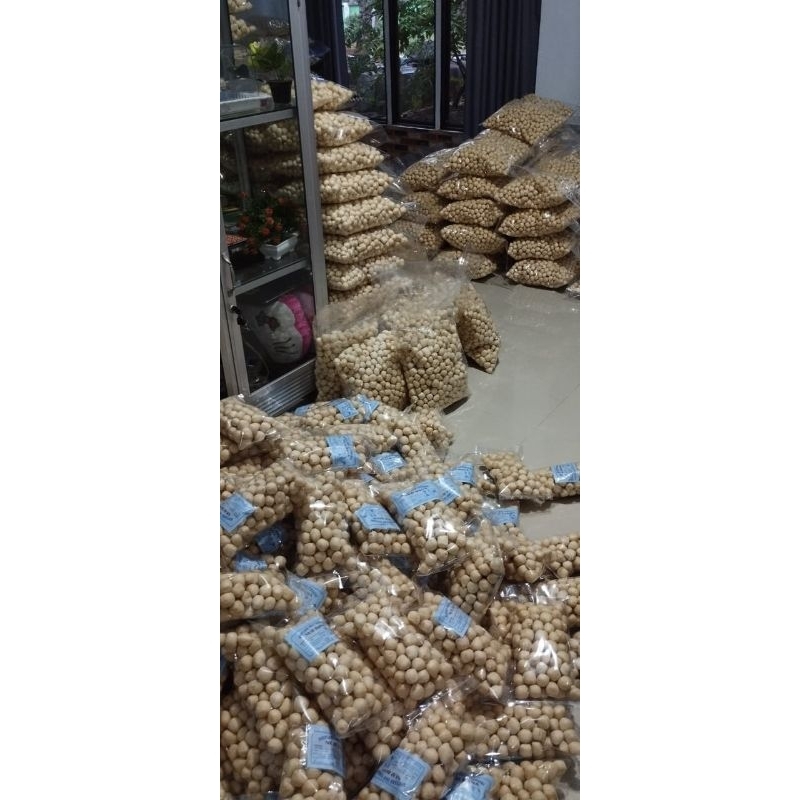 

SNACK AMPLANG IKAN TENGGIRI KALIMANTAN BARAT, SELAKAU 100gr // By HERSELA