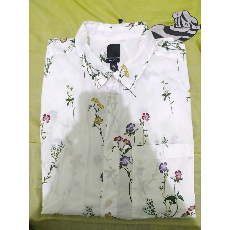 Kaos kemeja H&M putih