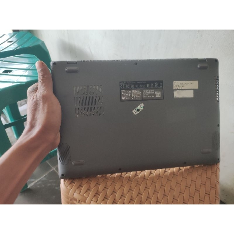 ASUS P1411CJ