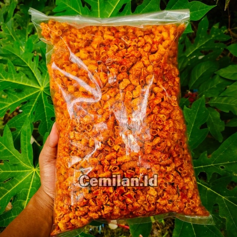 

Makaroni Bantet Pedas Daun Jeruk 1Kg/Makaroni Pedas Gurih/Cemilan Pedas