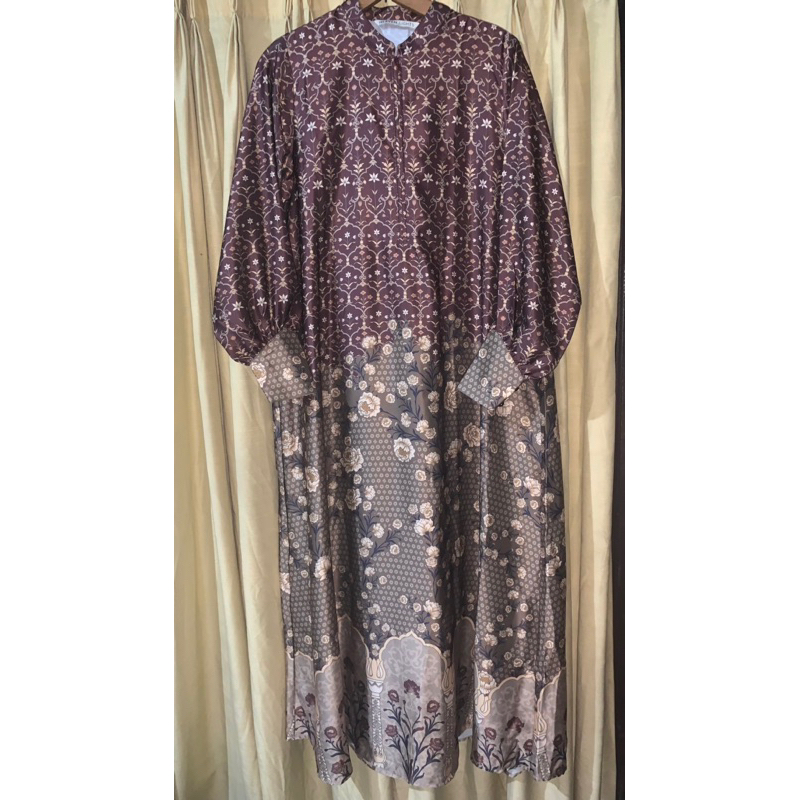 Reeham dress by Heaven Lights Preloved