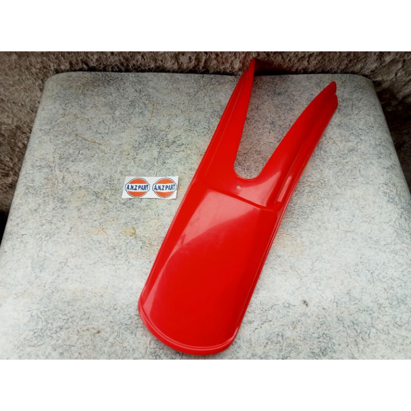 Cover fender - Sambungan Spakbor depan Yamaha YT115 YT 115 - DT100 DT 100