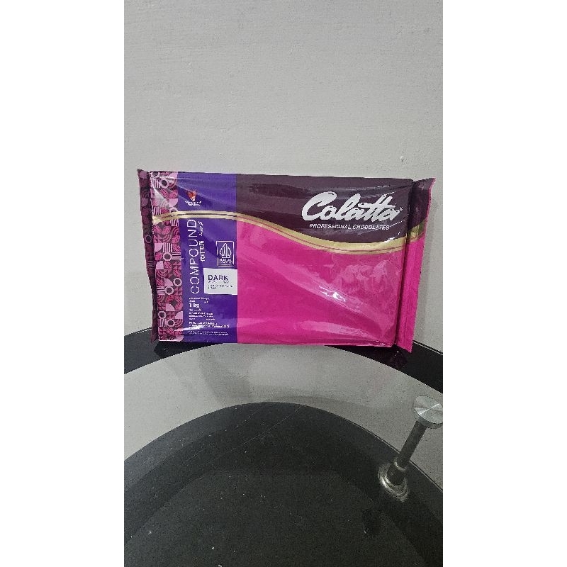 

Colatta Dark Coklat Compound 1 kg