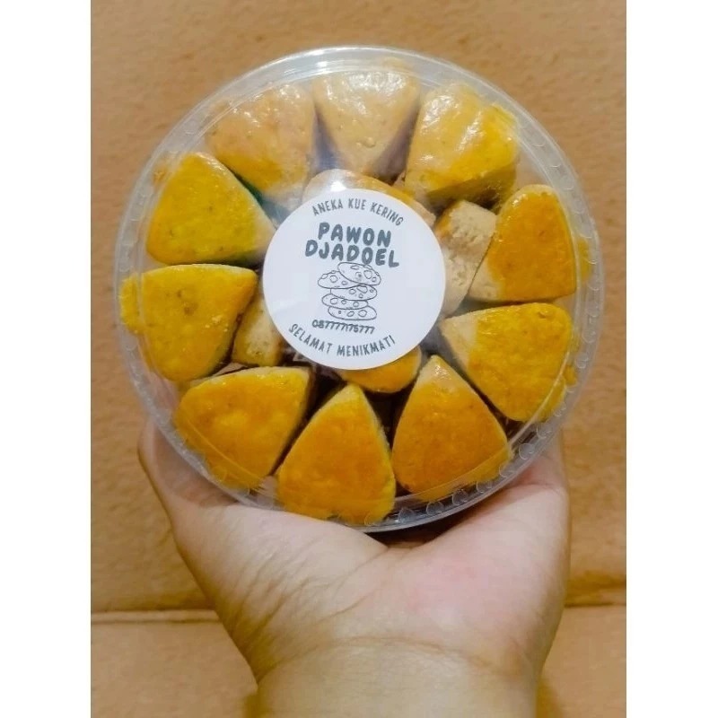 

kue kacang 300gram,600gram