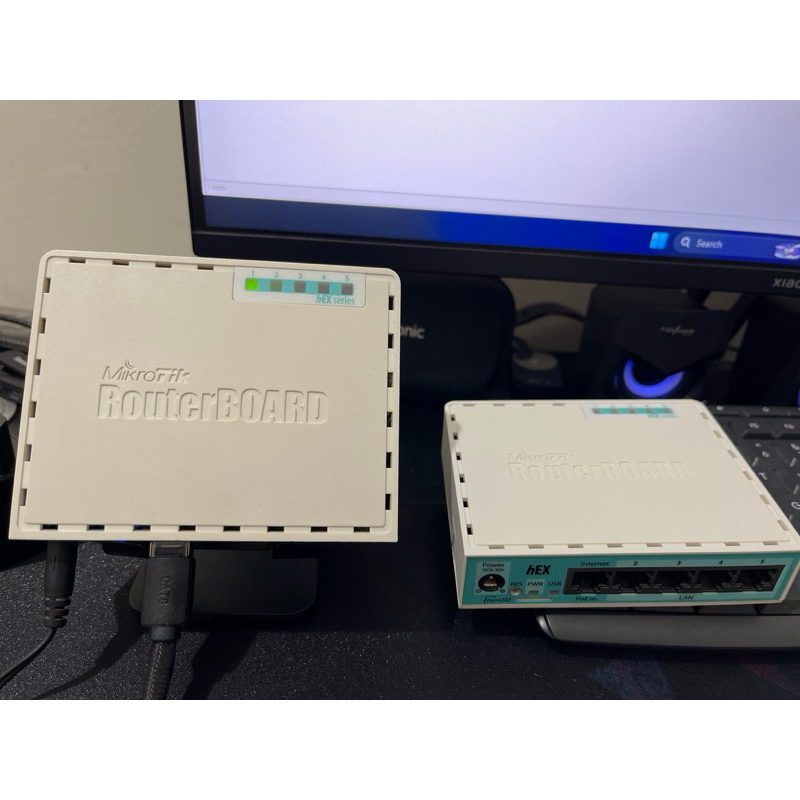 Mikrotik RB750Gr3 Hex RB750G R3 RB 750G [BEKAS - BERKUALITAS] - MIKROTIK GR3 BEKAS