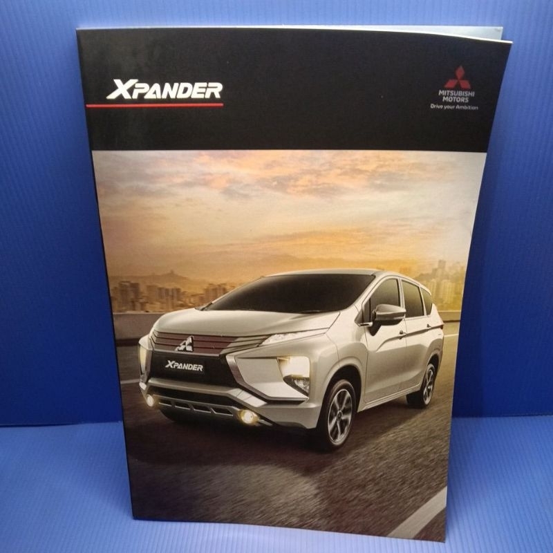 poster brosur leaflet Mitsubishi xpander