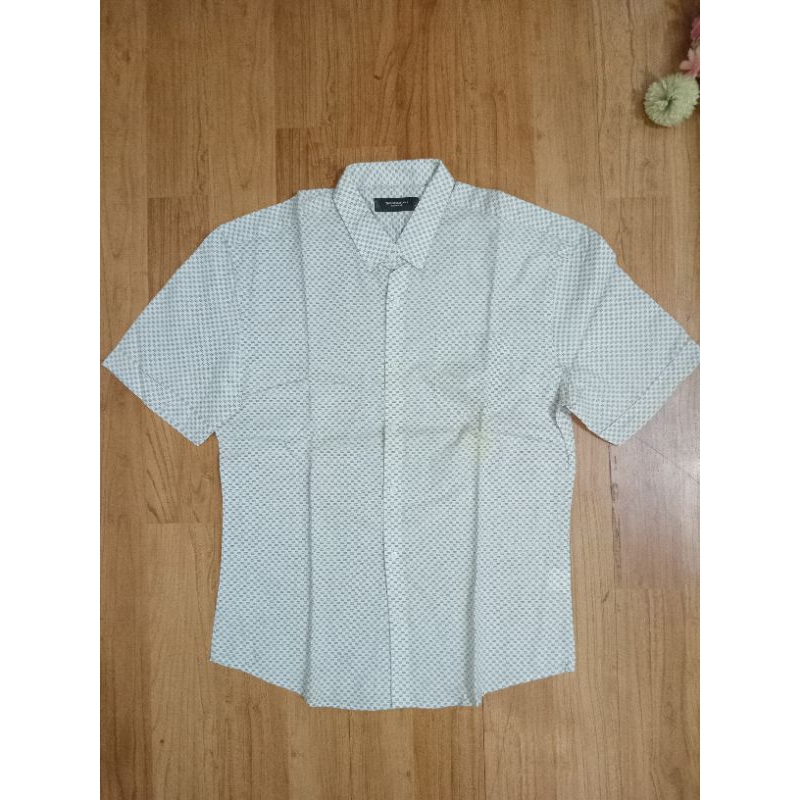 kemeja slim fit pria Prelove The executive