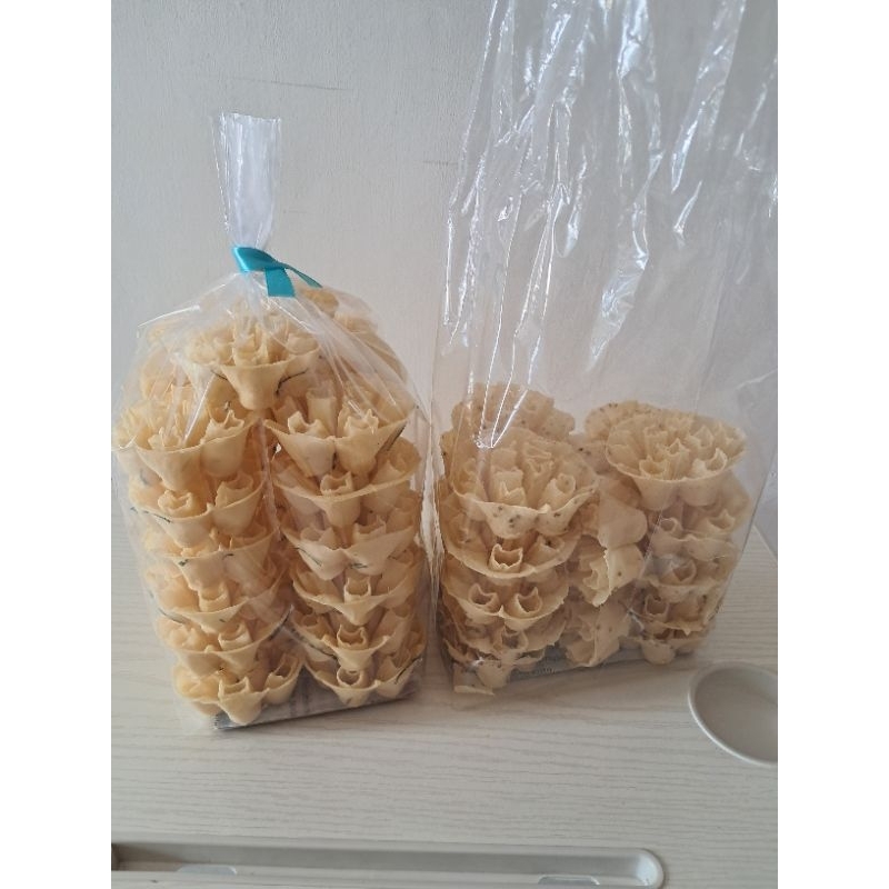 

Saroja Khas Tasikmalaya