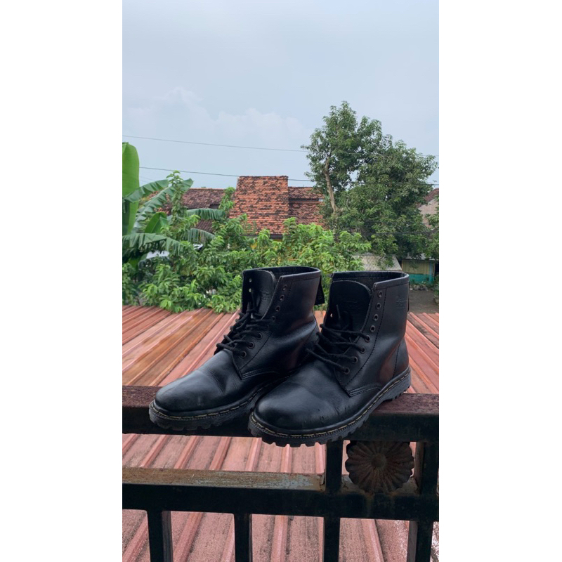 dr. marteens 1960 black smooth
