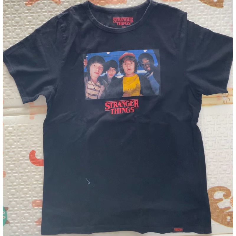 pull and bear x stranger things: game console scene