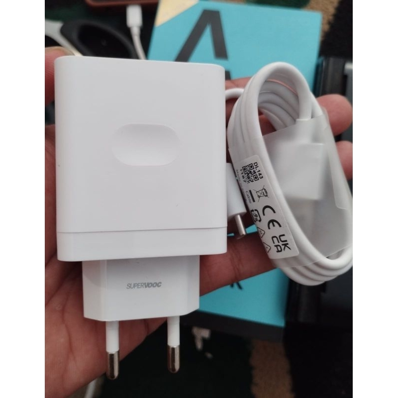 charger ori Oppo A77s 33 wat super Vooc