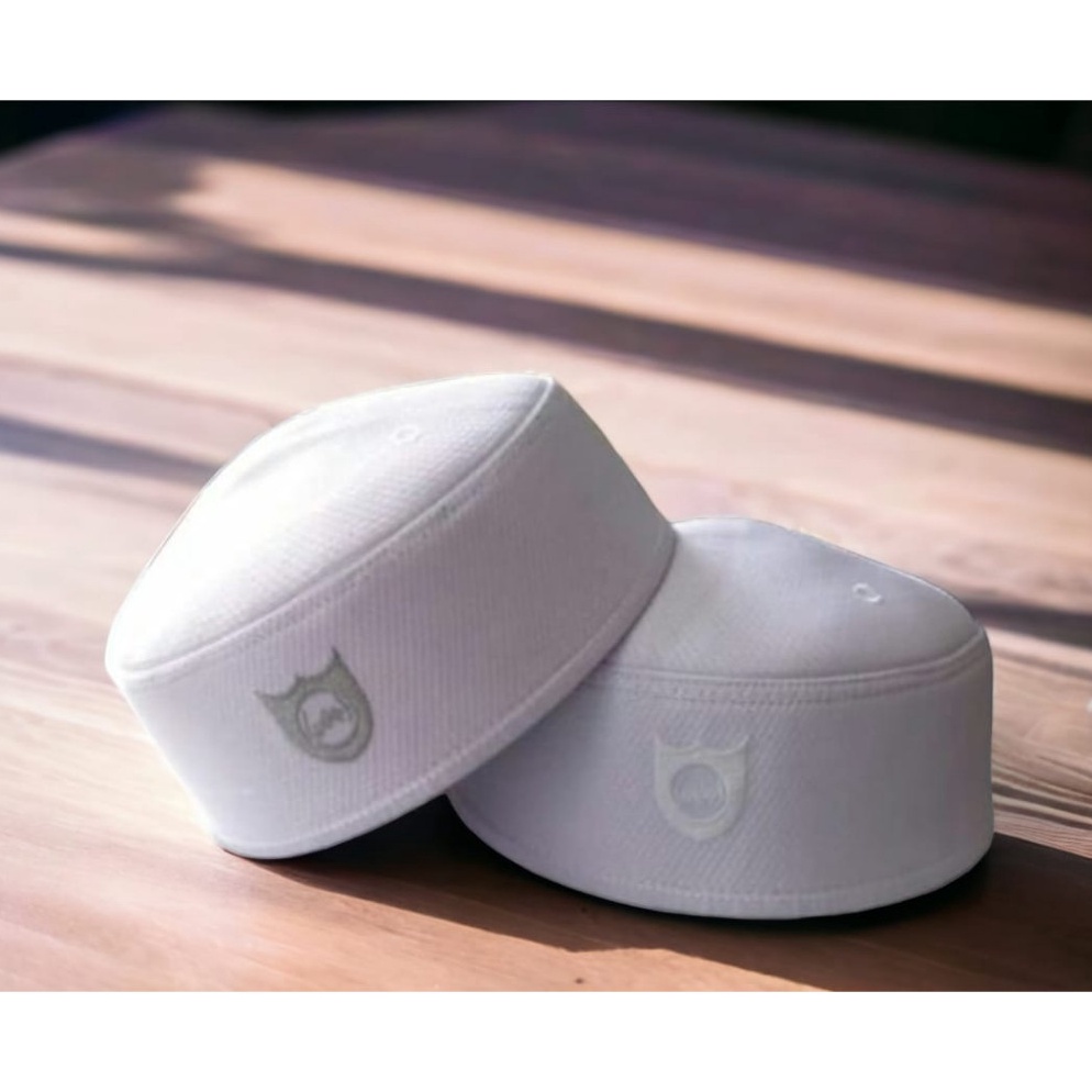 Hemat PECI KOPIAH SONGKOK MALAYSIA HITAM PUTIH PECI KOPIAH HAJI TERBAIK