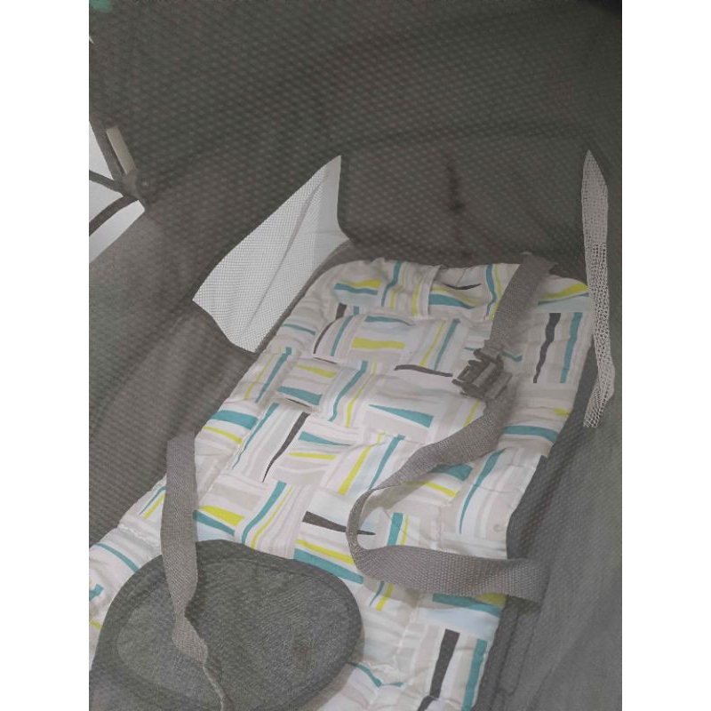 Preloved Cocolatte Snugli Bouncer