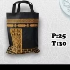 

Totebag Tas Ka'bah bingkisan oleh oleh umroh dan haji
