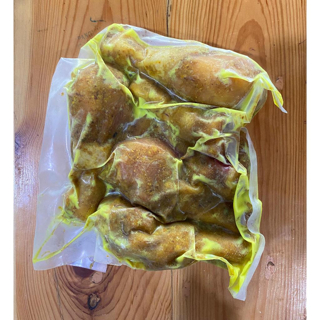 

AYAM/PAHA BAWAH/PENTUNG -UNGKEP- REMPAH-REMPAH ALAMI 500GRAM